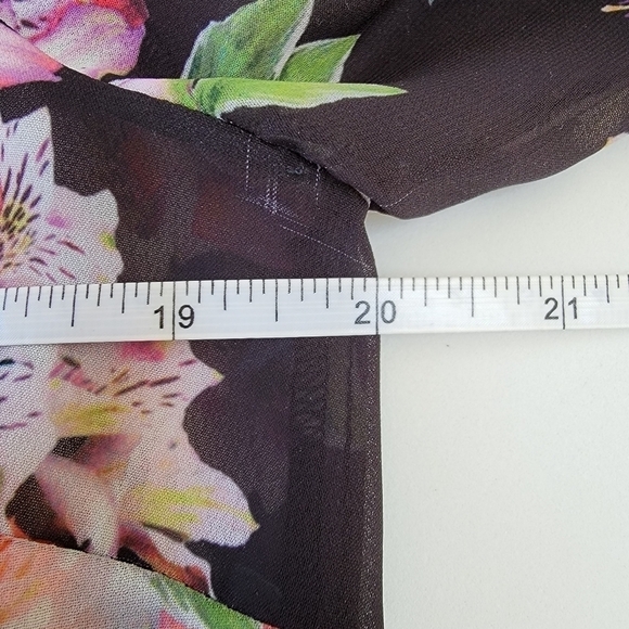 INC Sheer Floral Blouse with Ruffled Sleeve Size Medium - Picture 7 of 9